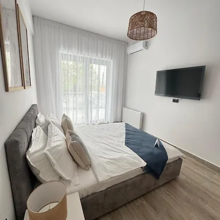 Mianelly Casa Del Mar Mamaia