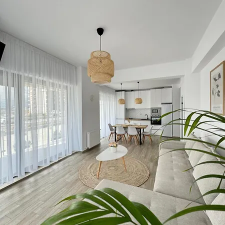 Mianelly Casa Del Mar Апартаменты