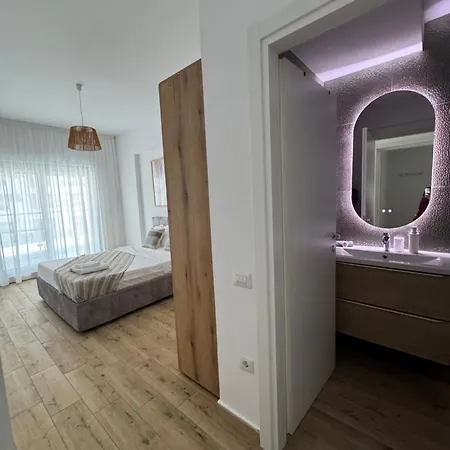 Mianelly Casa Del Mar Апартаменты *