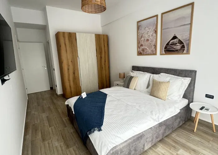 Mianelly Casa Del Mar