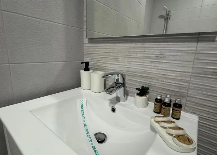 Mianelly Casa Del Mar *