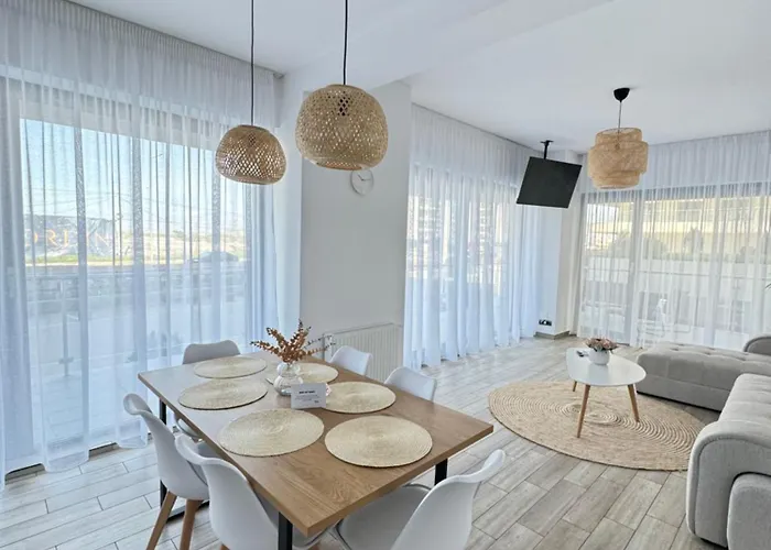 Mianelly Casa Del Mar * מאמאיה