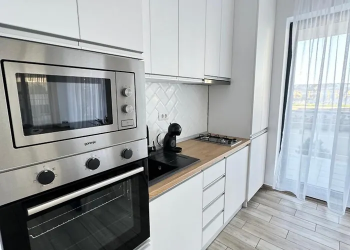 Mianelly Casa Del Mar