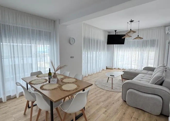 Mianelly Casa Del Mar דירה מאמאיה